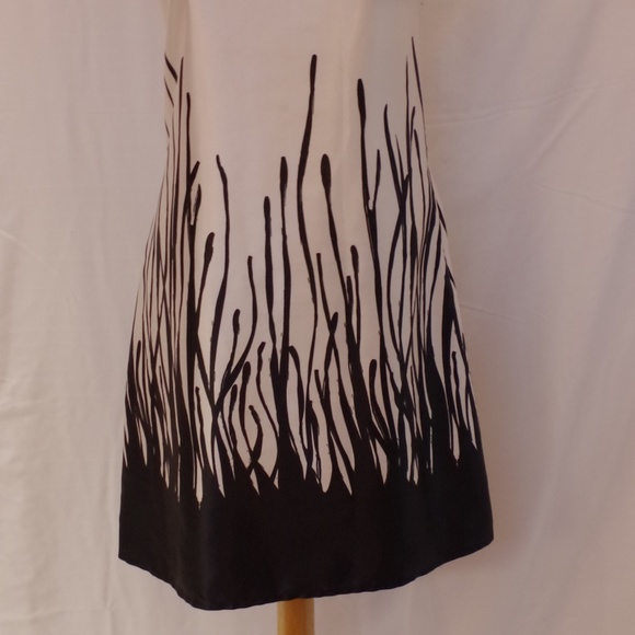 H&M Satin Mini Dress/Tunic- Sz. 6 (Small) - Picture 2 of 5